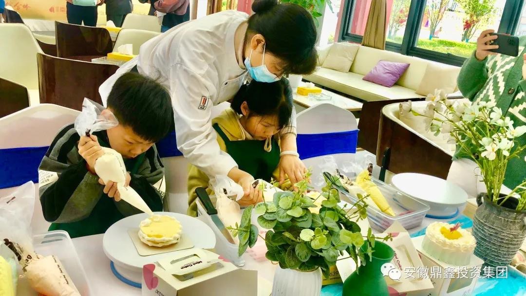 【鼎鑫·幸福中心】蛋糕DIY活動(dòng)圓滿舉行，期待下一次相聚。